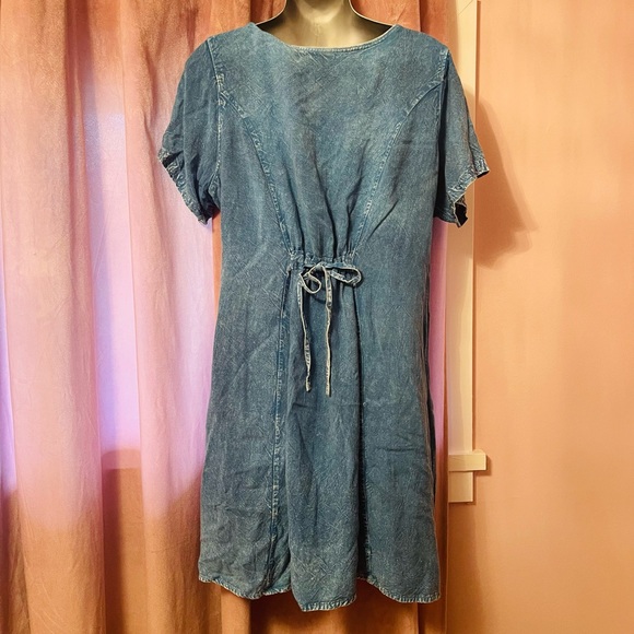 Vintage Jean Embroidery Dress - Picture 4 of 5